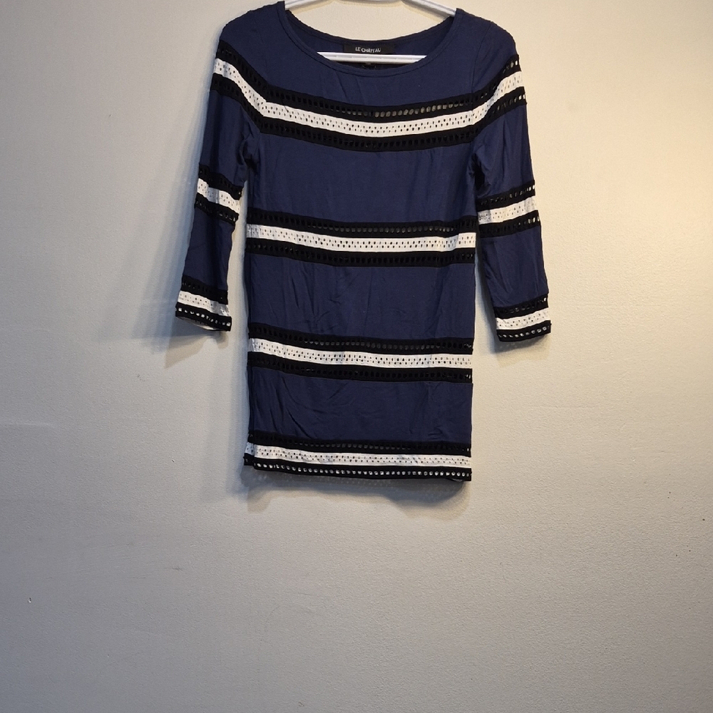 🌟 4 For $15 🌟  Le Chateau Navy Blue Top